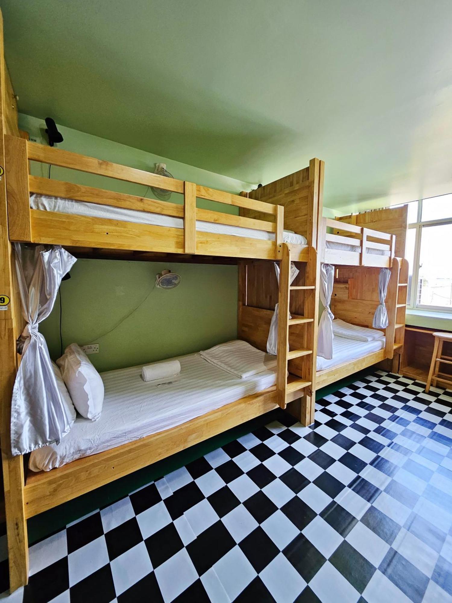 The 60 Hostel George Town Exterior photo