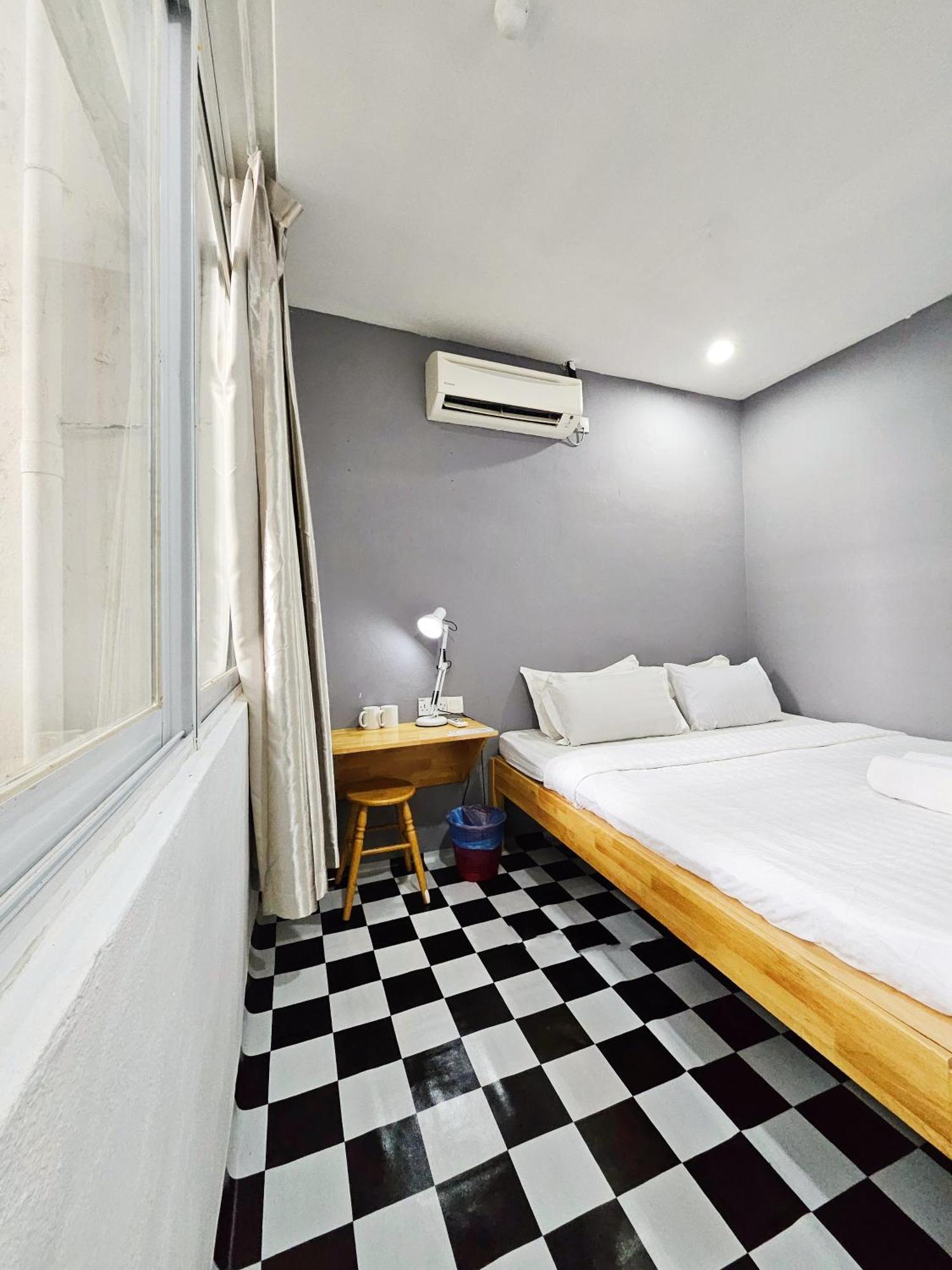 The 60 Hostel George Town Exterior photo