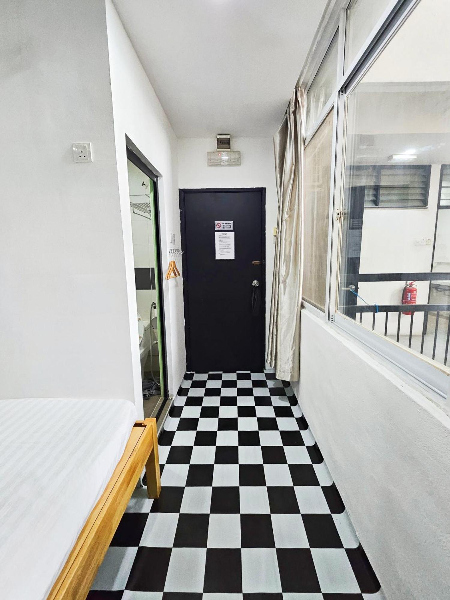 The 60 Hostel George Town Exterior photo